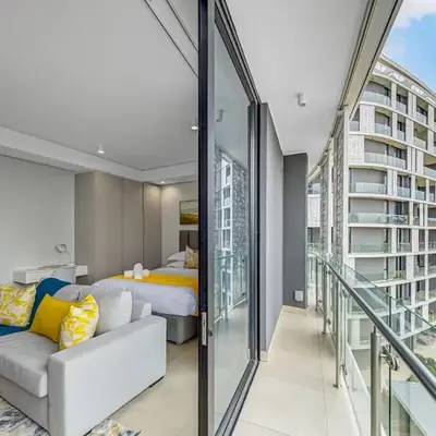 Golden Sun Suites