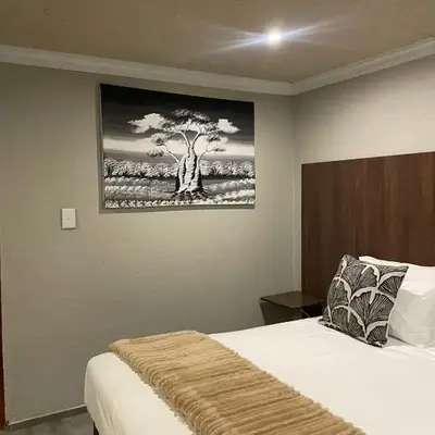 Village Walk Guesthouse