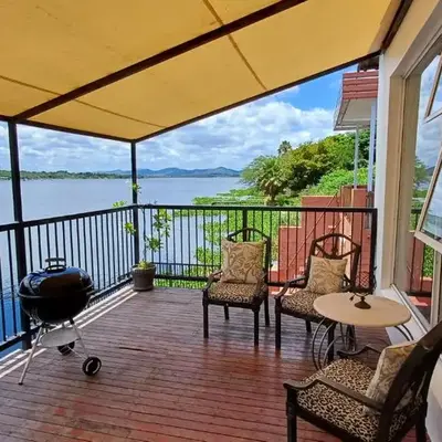 Boathouse 203