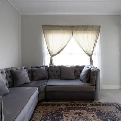 Stylish Modern 1 Bedroom