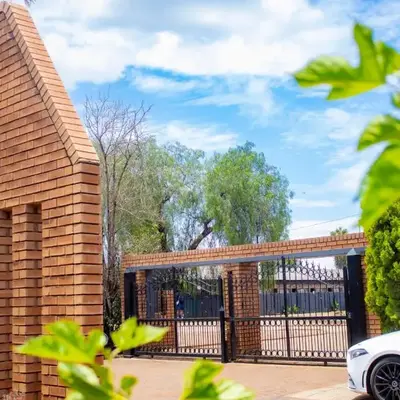 Travel Shift Accommodation