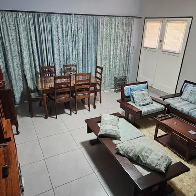 Luxury Meets Convenience Near City & Travel Links