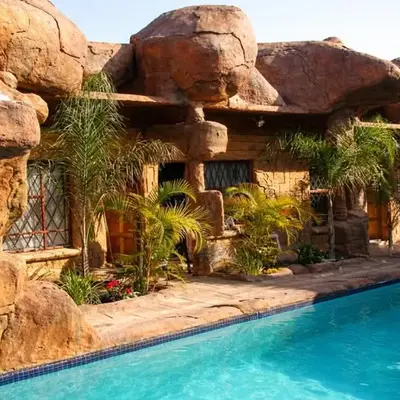 Ndou The Rocks Lodge