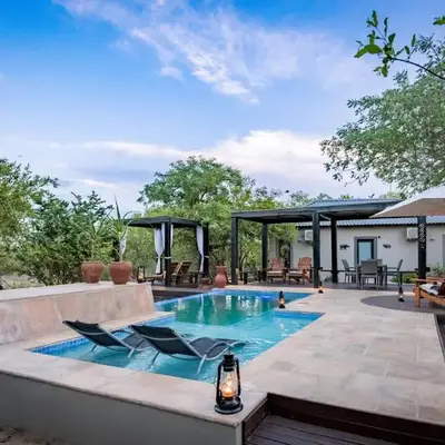 The Baobab Bush Lodge and Villa