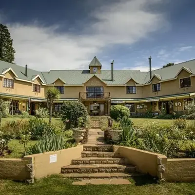 Auldstone House