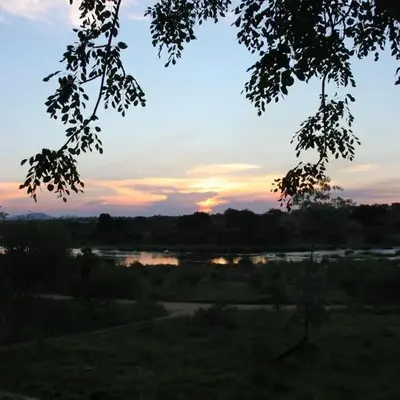 Buster's River Lodge