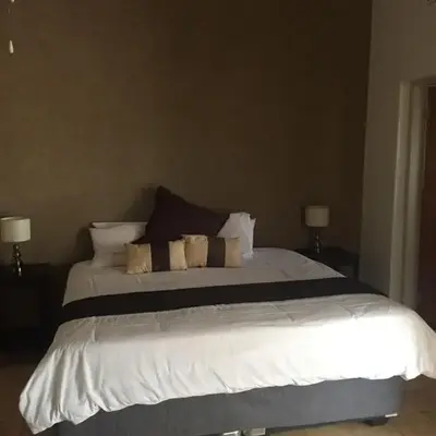 Baobab Lane Lodge