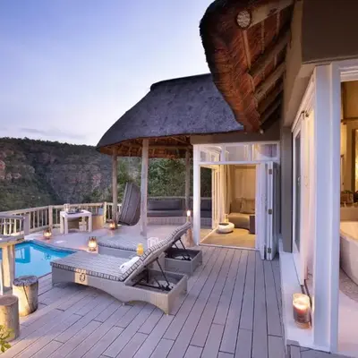 Clifftop Exclusive Safari Hideaway
