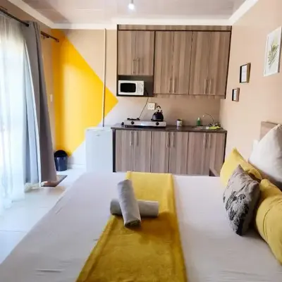 Tokelo Guesthouse Emalahleni