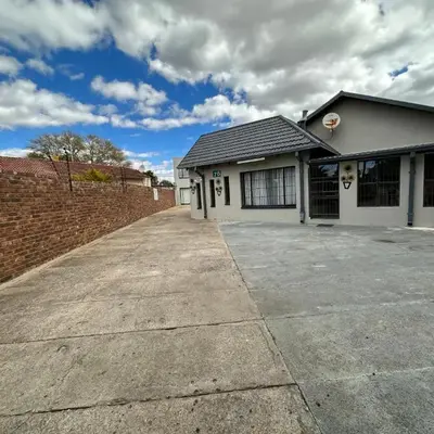 Favour Guest house