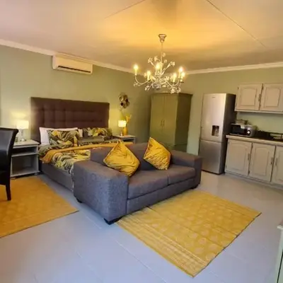 Arum Lily Guest Rooms