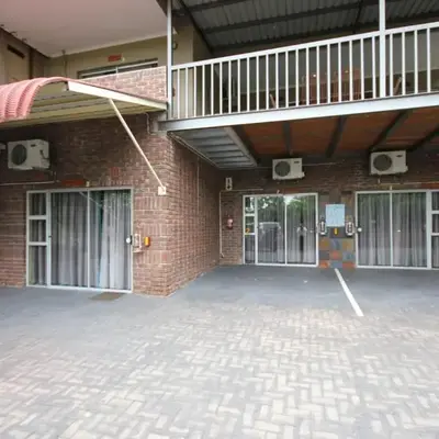 Ingwe Guesthouse