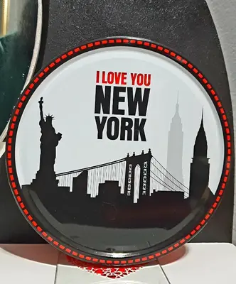 a picture of a new york city skyline in a mirror at Eagle's Nest in Barberton