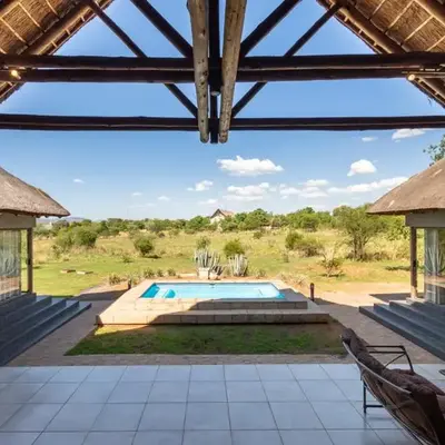 Zebula - HT1 - 5 Bedroom Holiday Home