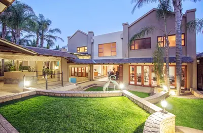 Gallery image of inn on mars in Pretoria