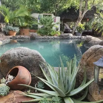 Canyon guest villa