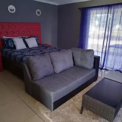 Moholoholo Lodge