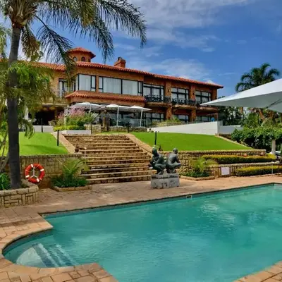 Apogee Boutique Hotel & Spa
