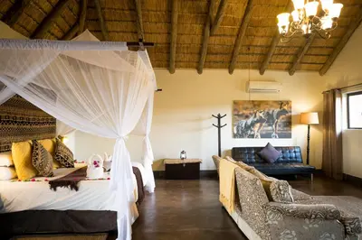 Gallery image of Umkumbe Safari Lodge Riverside in Skukuza