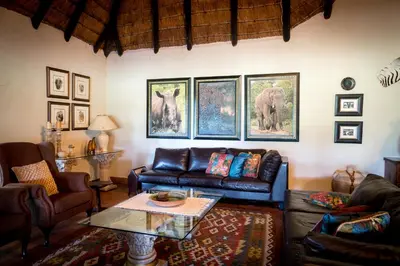 Gallery image of Umkumbe Safari Lodge Riverside in Skukuza