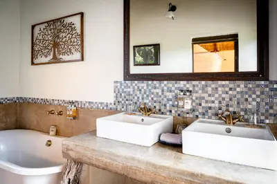 Gallery image of Umkumbe Safari Lodge Riverside in Skukuza