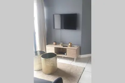 Gallery image of The Blyde, Crystal Lagoon One Bed Apartment. in Pretoria