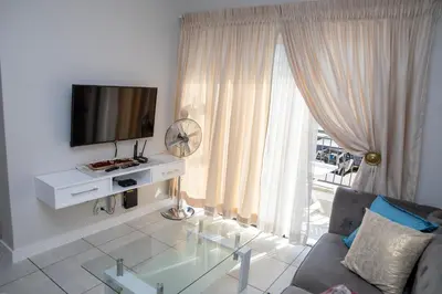 Gallery image of The Blyde Crystal Lagoon 1402 in Pretoria