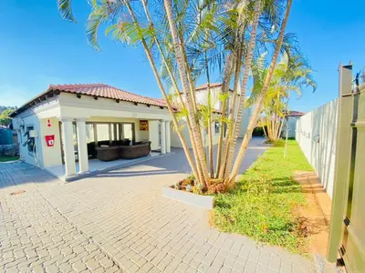 Gallery image of House of Sollys Guesthouse in Manamane