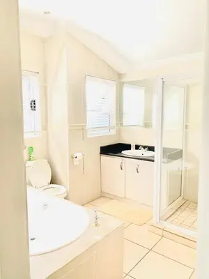 Gallery image of Damview Holiday Home in Hartbeespoort