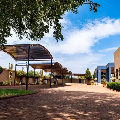 Lempitse Lodge