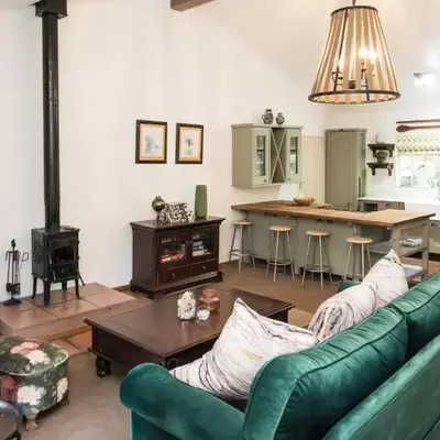 Willow Cottage