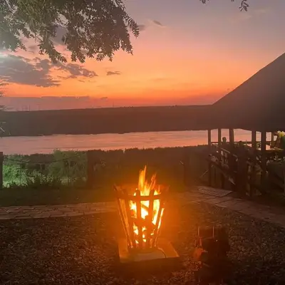 Crocodile Bridge Safari Lodge