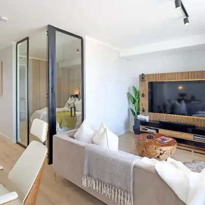 Ellipse Apartment