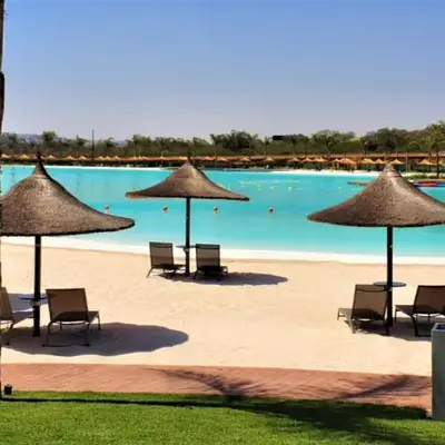 The Blyde Crystal Lagoon Luxurious Apartment