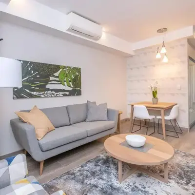 The Regency Cozy Apartment- 629